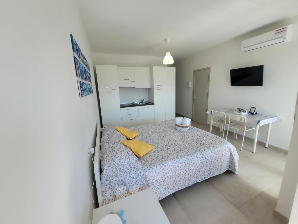 Rosato Double Sea View Apartment ลินญาโน ซับเบียโดโร ภายนอก รูปภาพ